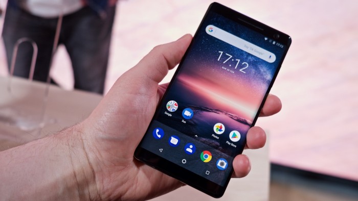 Nokia 8 Sirocco von HMD Global (Bild: Michael Wieczorek/Golem.de)