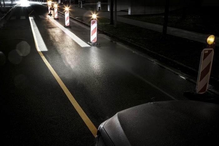Mercedes-Maybach Digital Light (Bild: Daimler)