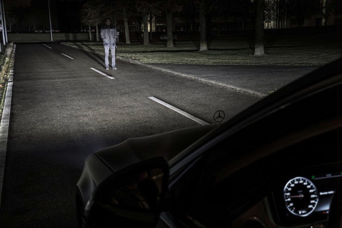 Mercedes-Maybach Digital Light (Bild: Daimler)