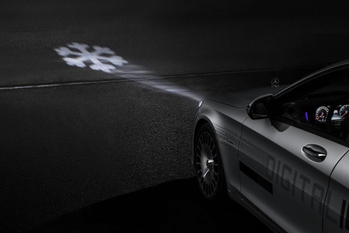 Mercedes-Maybach Digital Light (Bild: Daimler)