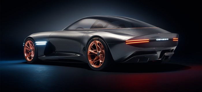 ... &uuml;ber das Dach bis zur Heckscheibe ist es transparent. (Bild: Hyundai)