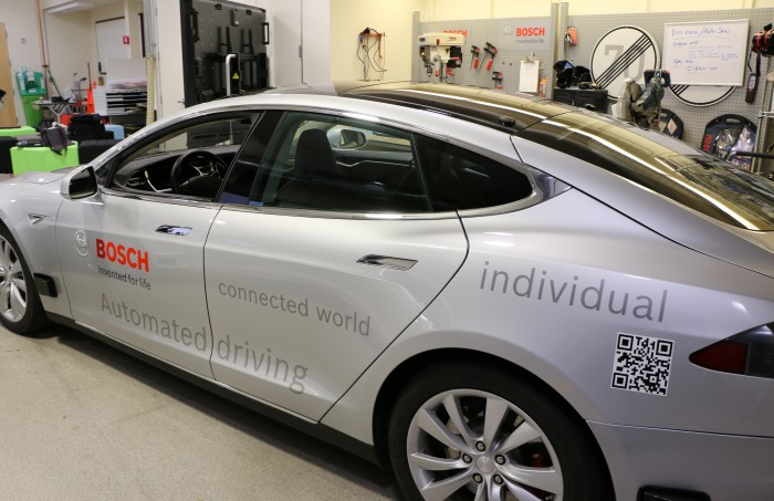 Bosch testet das autonome Fahren in den USA mit Elektroautos von Tesla. (Bild: Friedhelm Greis/Golem.de)