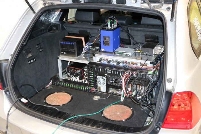 Die damalige Technik ist inzwischen auf Tablet-Größe geschrumpft. (Bild: Friedhelm Greis/Golem.de)