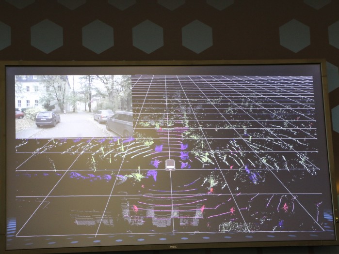 Aus der 3D-Punktwolke wird eine Darstellung mit den unterschiedlichen Objekten. (Bild: Friedhelm Greis/Golem.de)