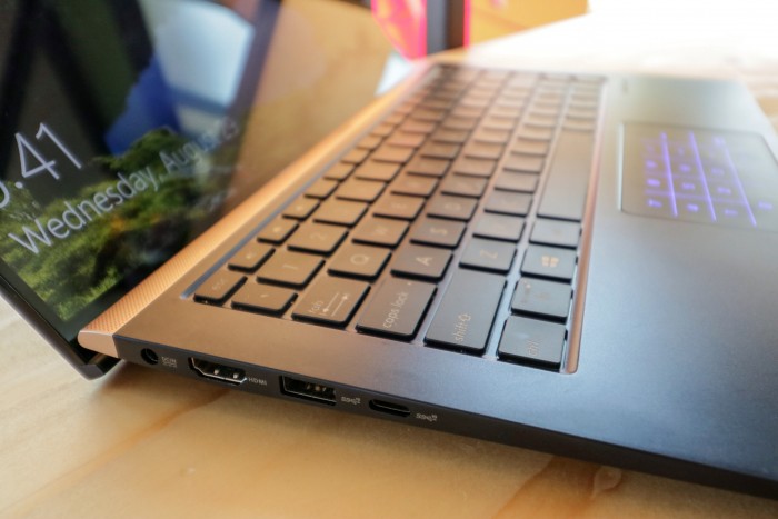 Asus Zenbook 13 [UX333FN] (Bild: Christoph Böschow/Golem.de) 