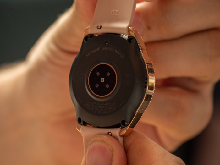 Die technische Ausstattung ist bis auf die Displaygröße identisch. (Bild: Christoph Böschow/Golem.de)