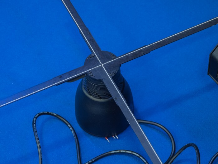 Ein Rotor ist mit 336 LEDs bestückt. (Bild: Martin Wolf/Golem.de)