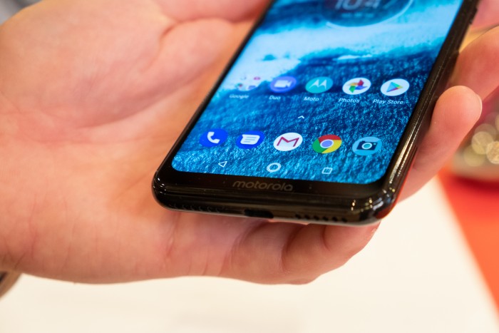 Das Motorola One von Lenovo (Bild: Michael Wieczorek/Golem.de)