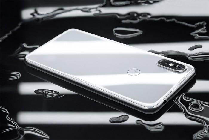 Die Rückseite des Motorola P30 (Bild: Lenovo)