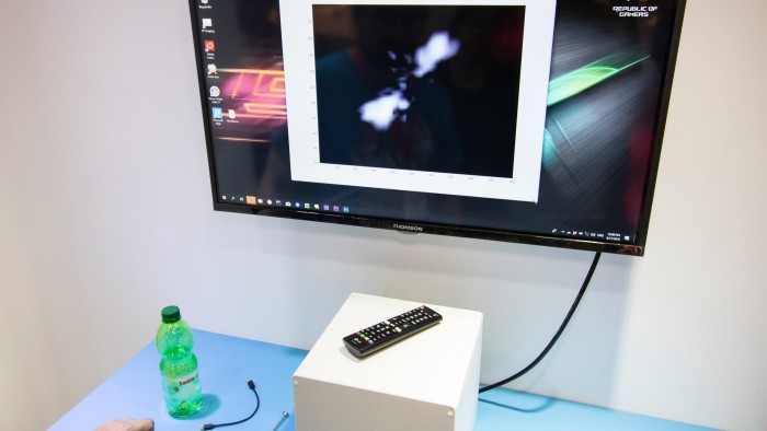 Hier wird eine Fernbedienung erkannt. (Bild: Christoph Böschow/Golem.de)