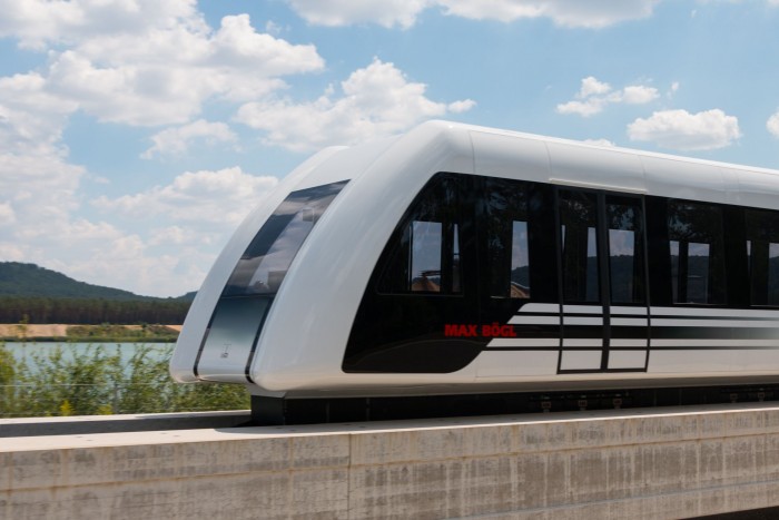 Seit 2012 testet das Bauunternehmen Max B&ouml;gl den Zug. (Bild: Werner Pluta/Golem.de)