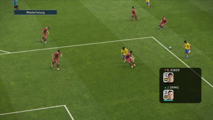 Ähnlich wie in Fifa 19 wechselt man nun in PES 2019 einzelne Spieler in Pausen aus. Man muss dafür also nicht mehr extra ins Optionsmenü wechseln. (Bild: Konami/Screenshot: Medienagentur plassma)