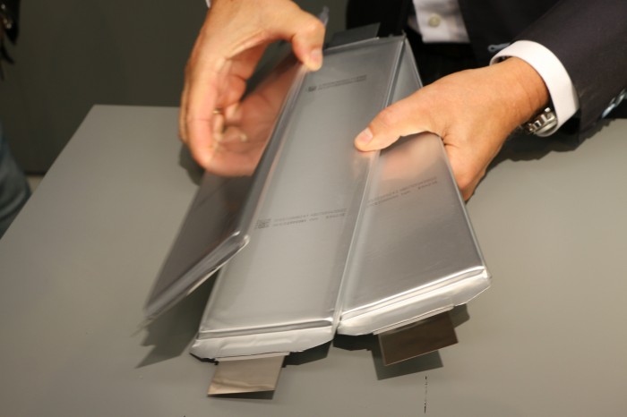 Daimler lässt die Lithium-Ionen-Zellen von asiatischen Herstellern fertigen. (Foto: Friedhelm Greis/Golem.de)