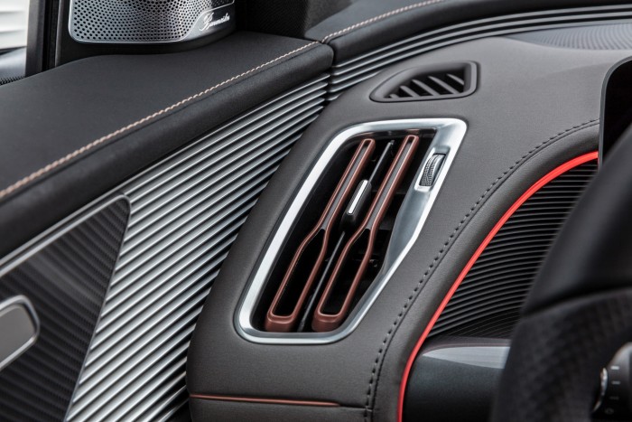 Der EQC soll Vorreiter einer avantgardistischen Elektro-Ästhetik sein. (Foto: Daimler AG)