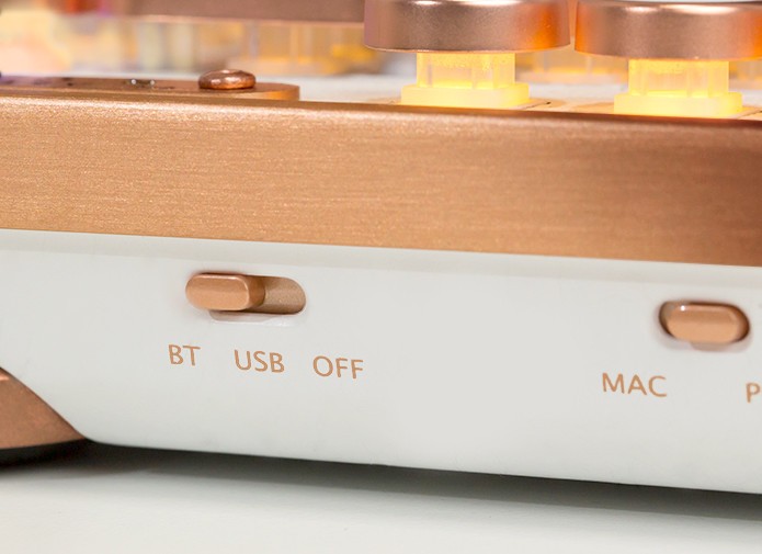 Azio RCK (Bild: Azio)