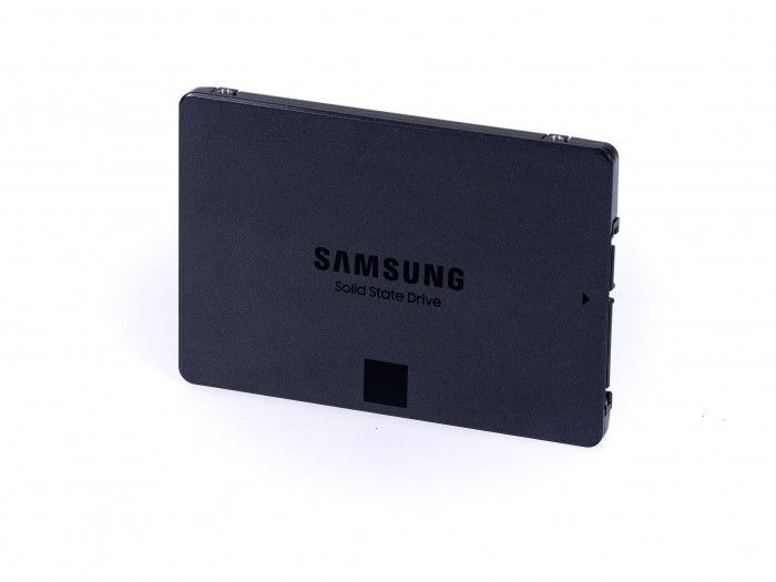 Samsung 860 QVO (Bild: Marc Sauter/Golem.de)