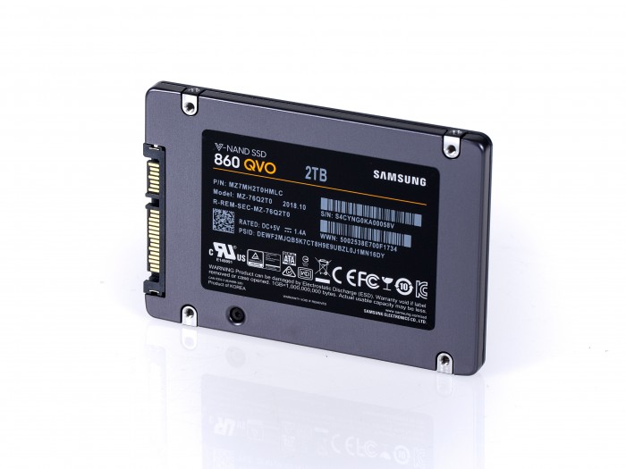 Samsung 860 QVO (Bild: Marc Sauter/Golem.de)