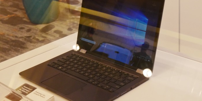 Referenz-Notebook mit Snapdragon 8cx (Bild: Marc Sauter/Golem.de) 