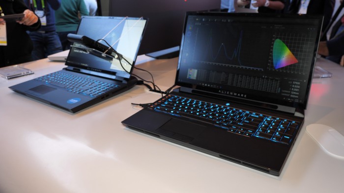 Das Notebook ist auch in Schwarz erhältlich. (Bild: Martin Wolf/Golem.de)