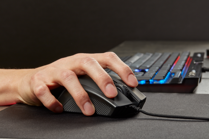 Corsair Harpoon RGB Wireless (Bild: Corsair)