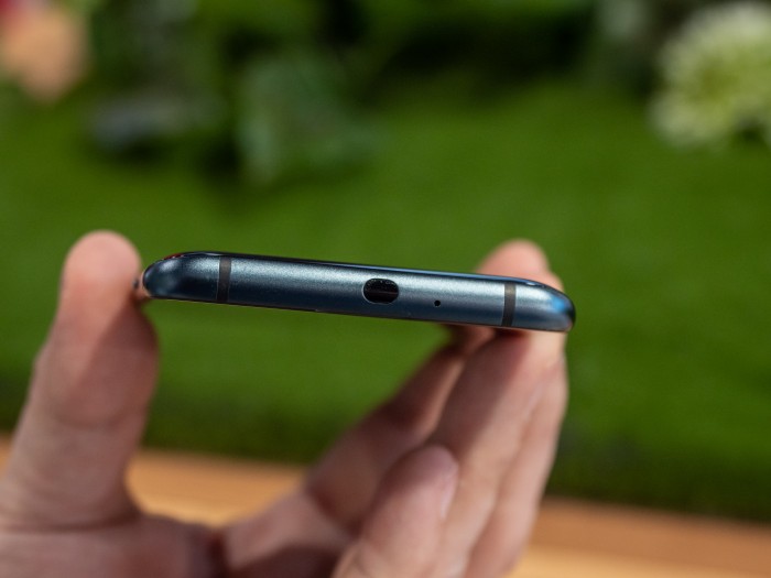 Das Nubia X hat einen IR-Blaster. (Bild: Martin Wolf/Golem.de)