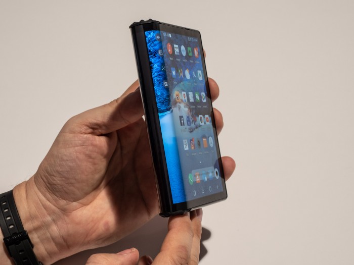 Die jeweils andere Seite lässt sich auch abschalten. (Bild: Martin Wolf/Golem.de)