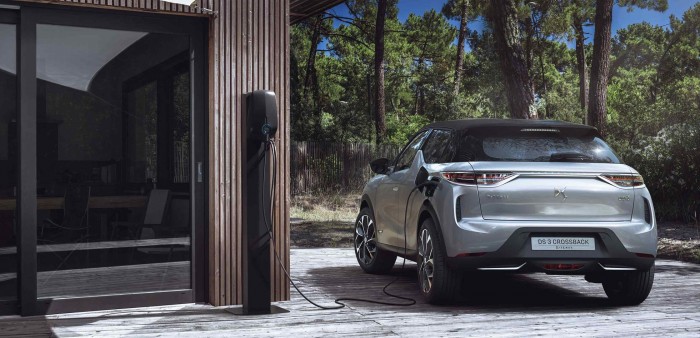 Der DS 3 Crossback E-Tense aus Frankreich soll Mitte 2019 vorbestellbar sein. (Bild: DS)