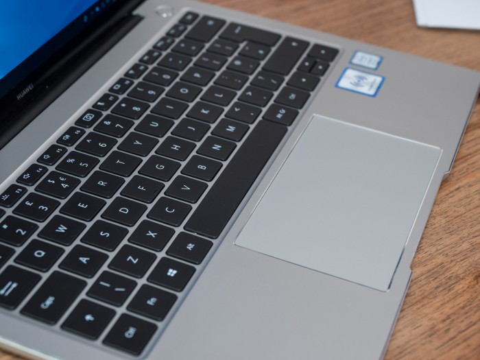 Die Tastatur entspricht vom Tippgefühl der des Matebook X Pro aus dem Jahr 2018. (Bild: Martin Wolf/Golem.de)
