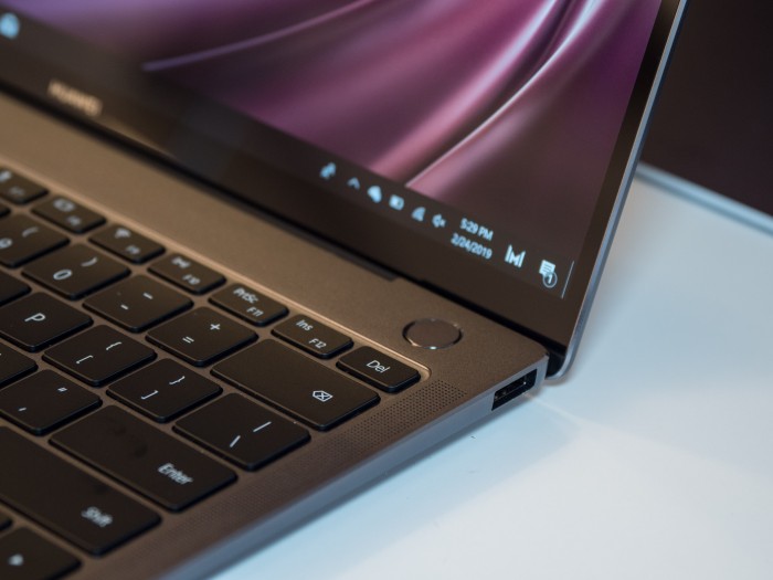 Im Inneren arbeitet jetzt aber eine MX250 und keine MX150 wie im ersten Modell. (Bild: Martin Wolf/Golem.de)