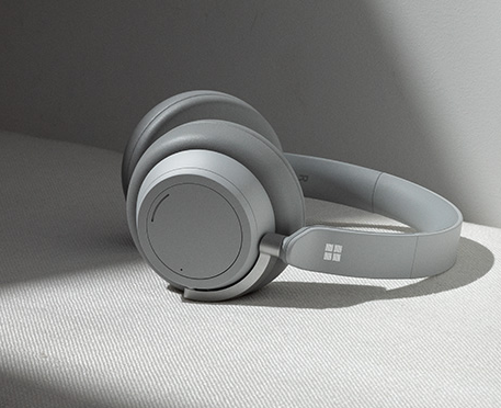 Surface Headphones (Bild: Microsoft)