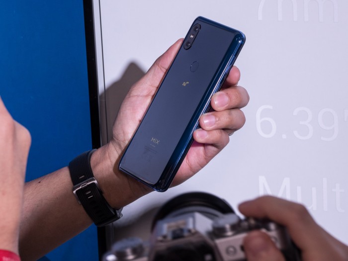 Xiaomi Mi Mix 5G (Bild: Martin Wolf/Golem.de)