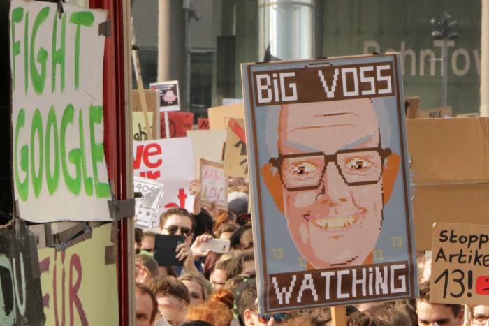 Nicht nur Artikel 13, auch Google soll bekämpft werden. (Foto: Friedhelm Greis/Golem.de)