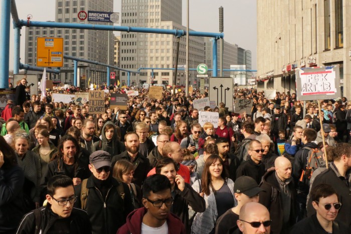 Mehrere Zehntausend Menschen gingen in Berlin auf die Straße. (Foto: Friedhelm Greis/Golem.de)