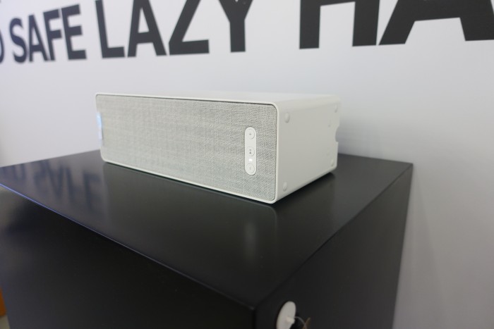 Kleiner Symfonisk-Lautsprecher von Ikea (Bild: Ingo Pakalski/Golem.de)