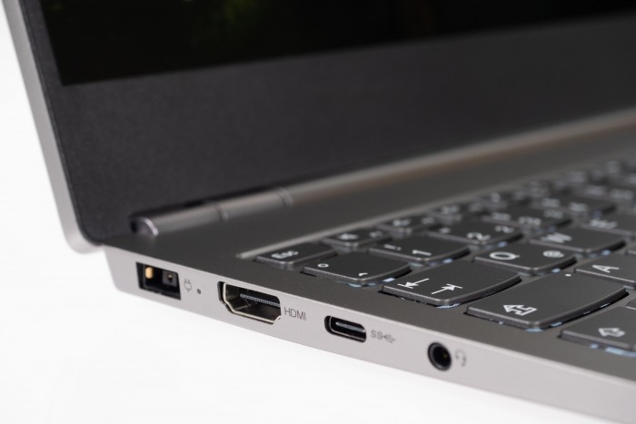 Lenovo Thinkbook 13s (Bild: Heiko Raschke/Golem.de)