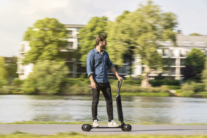 Audi E-Tron Scooter (Bild: Audi)
