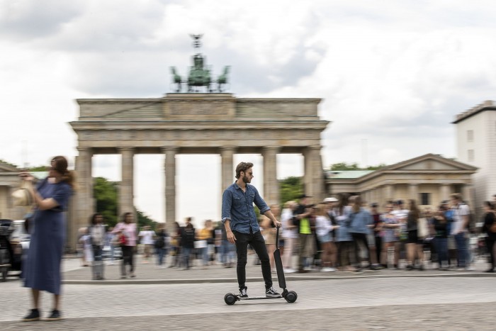 Audi E-Tron Scooter (Bild: Audi)