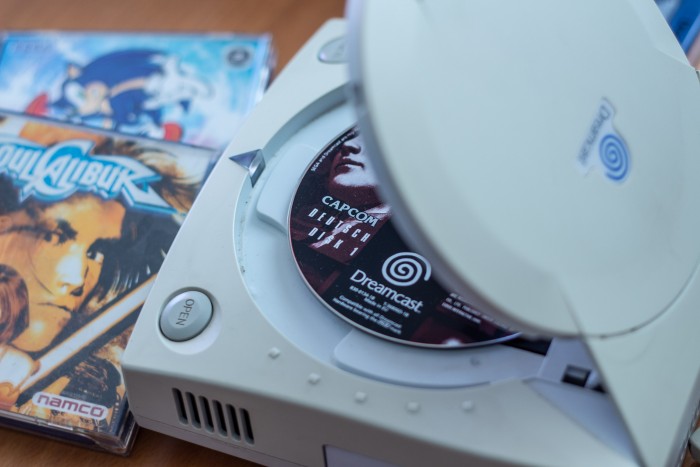 Die Bibliothek der Dreamcast ist auch heute noch einen Blick wert. (Bild: Martin Wolf/Golem.de)