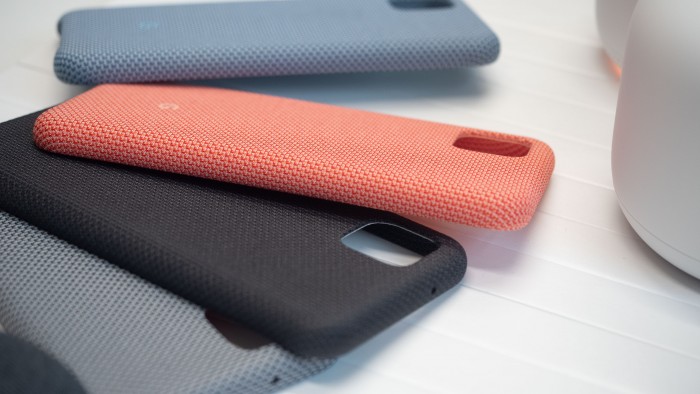 Als Zubehör gibt es wieder eine Reihe an Stoffhüllen. (Bild: Heiko Raschke/Golem.de)