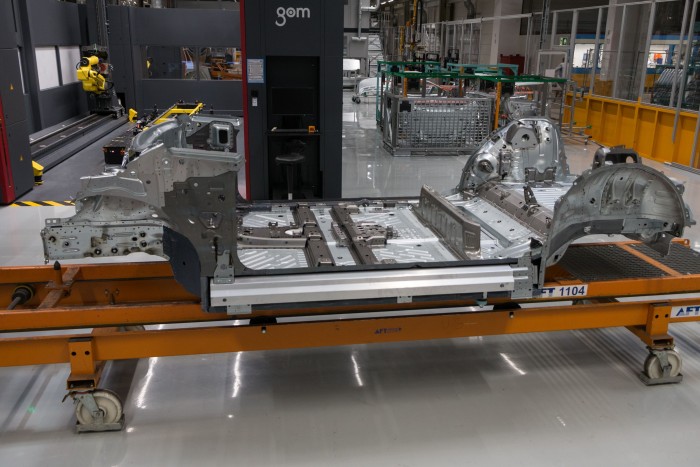 ... auf der MEB-Plattform. (Bild: Werner Pluta/Golem.de)