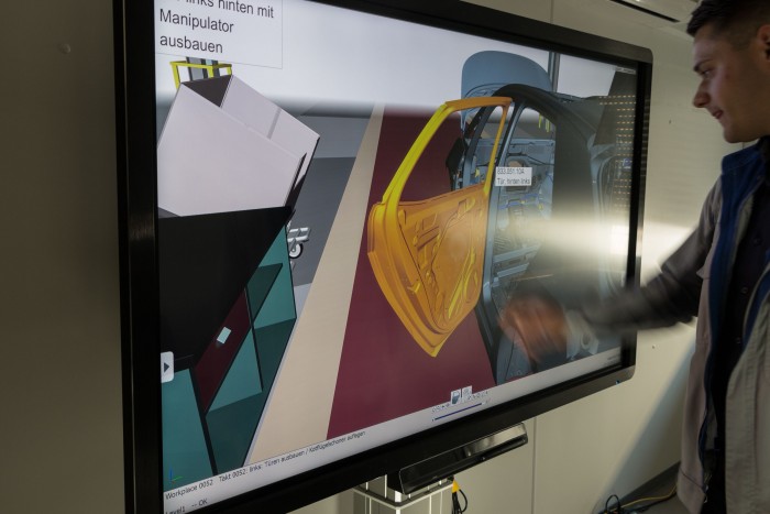 ... oder riesigen Touchscreens. (Bild: Werner Pluta/Golem.de)