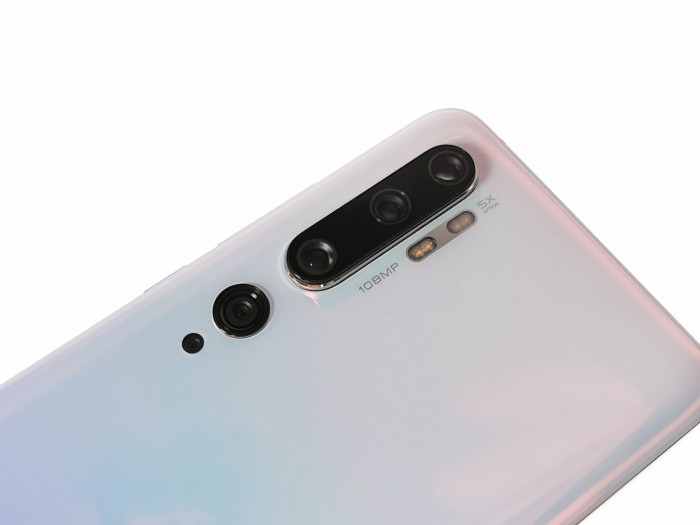 Die Kamera des Mi Note 10 hat insgesamt f&uuml;nf Objektive. (Bild: Tobias K&ouml;ltzsch/Golem.de)