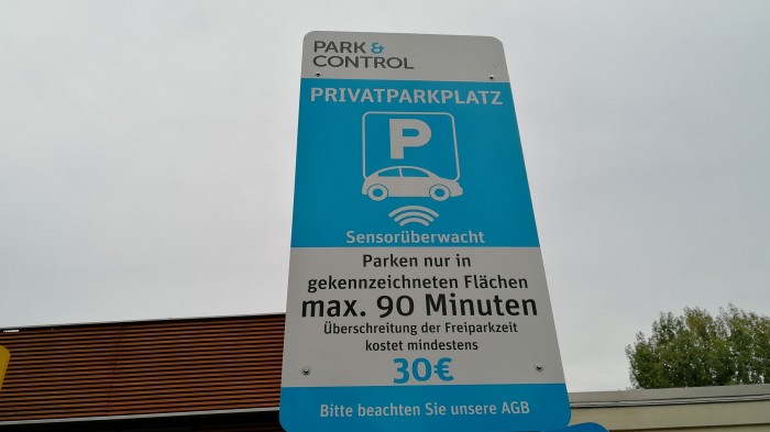 Smart City System aus N&uuml;rnberg stattet bereits viele Parkpl&auml;tze in Deutschland mit den Sensoren aus. (Foto: Friedhelm Greis/Golem.de)