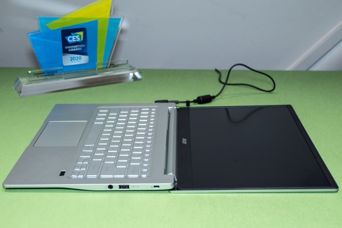 Das Swift 3 ist auch in einer Variante mit AMDs neuem Ryzen-Chip verfügbar. (Bild: Martin Wolf/Golem.de)