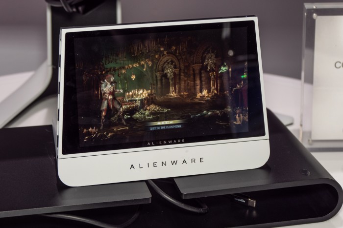 Das Concept Ufo in der Dockingstation (Bild: Martin Wolf/Golem.de)