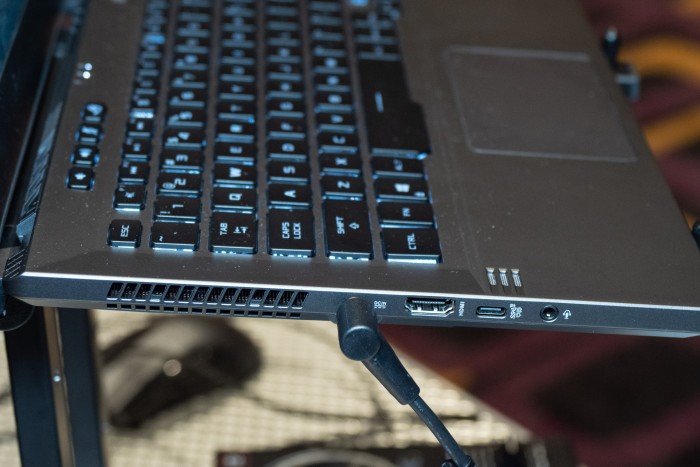 Nutzer finden zahlreiche Anschlüsse vor. (Bild: Martin Wolf/Golem.de)