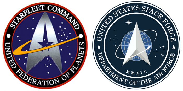 Starfleet links, United States Space Force rechts (Bild: ViacomCBS, US Air Force)