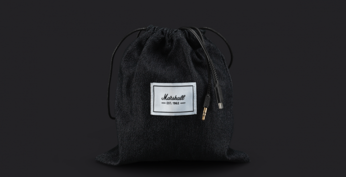 Transportbeutel für die Monitor II ANC (Bild: Marshall)