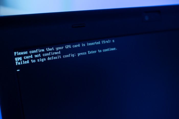 Die Y-Taste auf der deutschen Tastatur führt zum Z und damit zum Abbruch des Signiervorganges. (Bild: Martin Wolf/Golem.de)