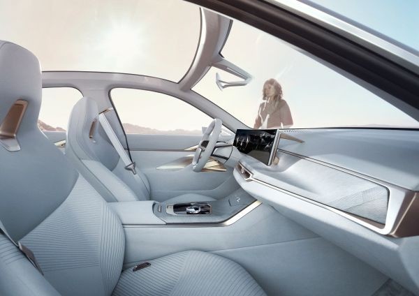 BMW i4 Concept (Bild: BMW)